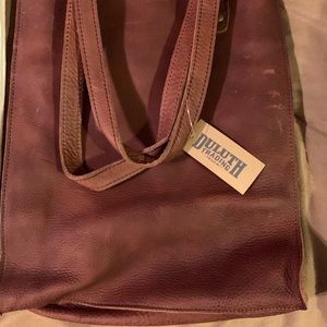 Deluth Trading Co. Genuine Leather purse